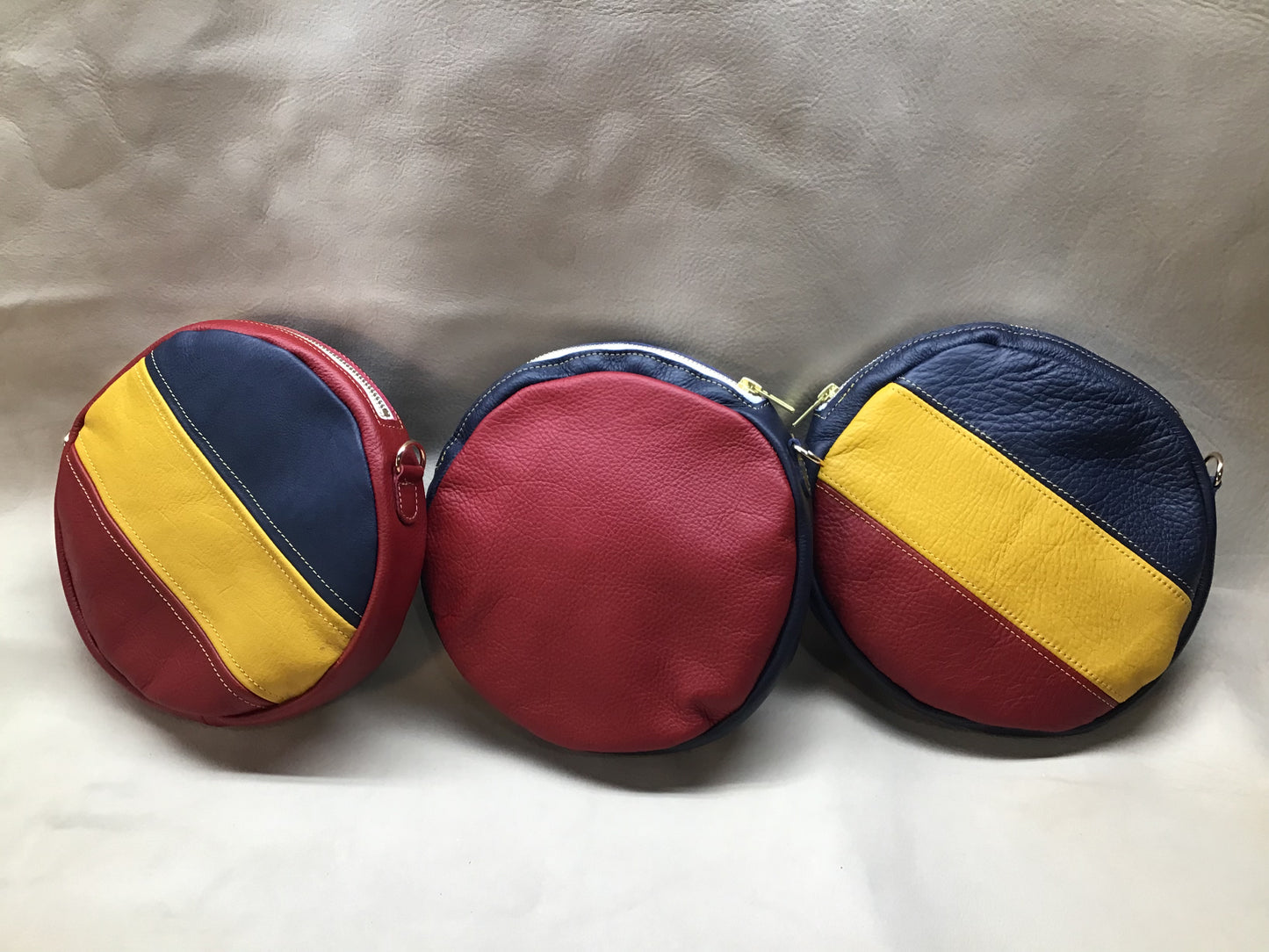 Round crossbody purse